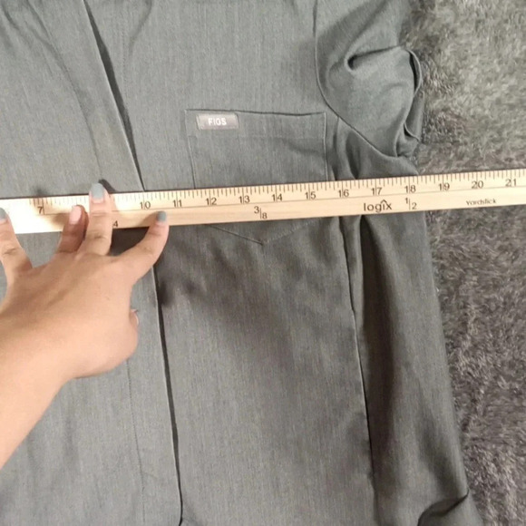 Figs Pilar technical collection scrub top limited edition graphite size XXS wome - Picture 8 of 12